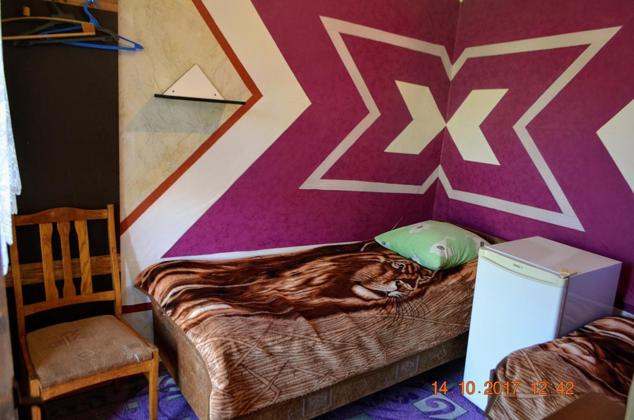 Petrovskaya Pristan Hotel Чолпон-Ата Екстериор снимка