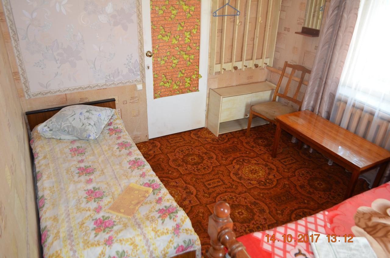 Petrovskaya Pristan Hotel Чолпон-Ата Екстериор снимка