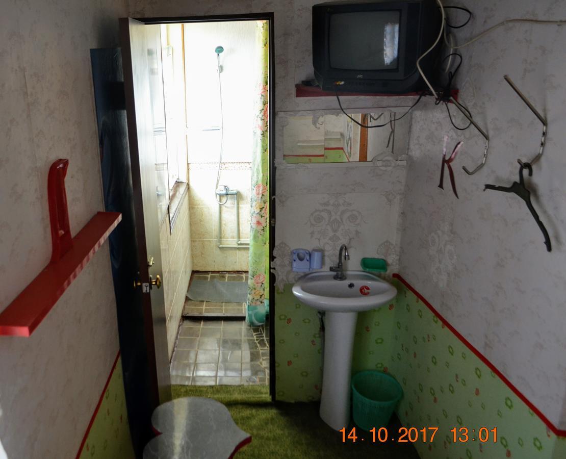 Petrovskaya Pristan Hotel Чолпон-Ата Екстериор снимка