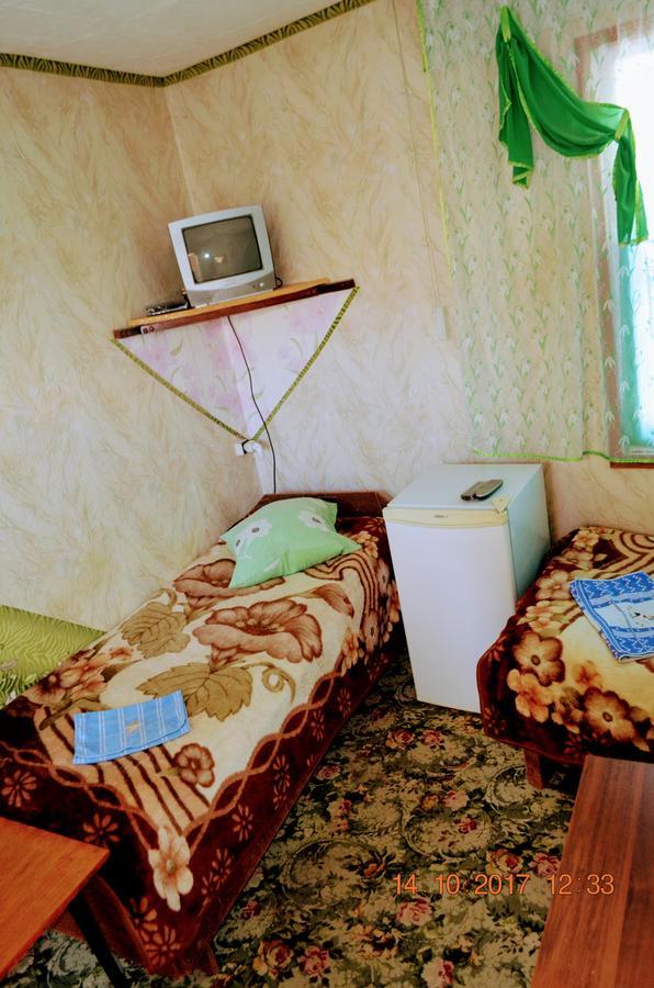 Petrovskaya Pristan Hotel Чолпон-Ата Екстериор снимка