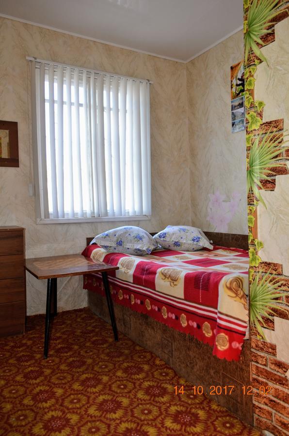 Petrovskaya Pristan Hotel Чолпон-Ата Екстериор снимка
