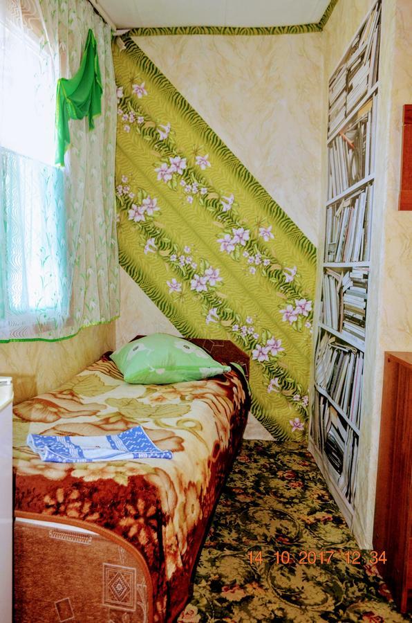 Petrovskaya Pristan Hotel Чолпон-Ата Екстериор снимка