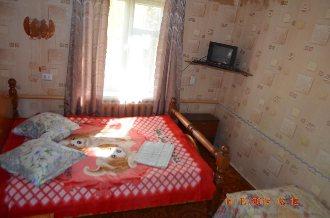 Petrovskaya Pristan Hotel Чолпон-Ата Екстериор снимка