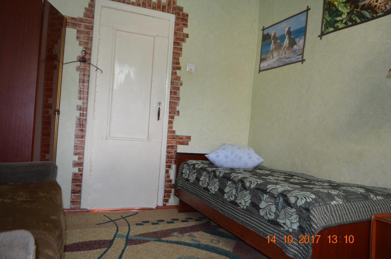 Petrovskaya Pristan Hotel Чолпон-Ата Екстериор снимка